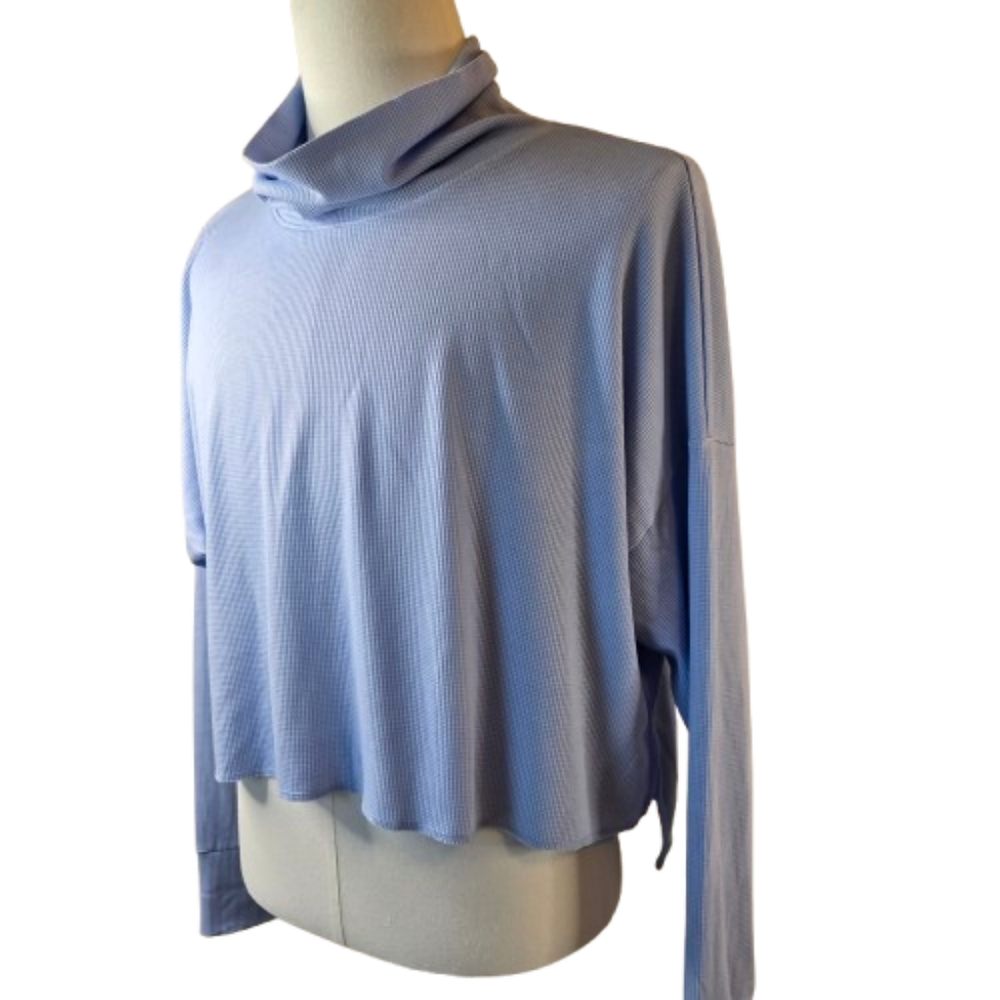 American Eagle High Neck Waffle Knit Crop Top Size Large Sky Blue